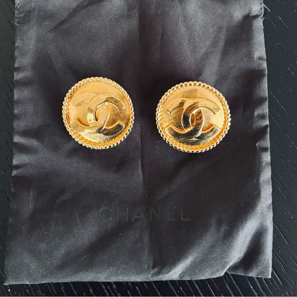 CHANEL Gold Logo Earrings - Picture 9 of 11
